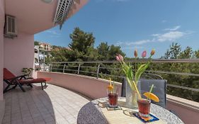 Apartment Sea View